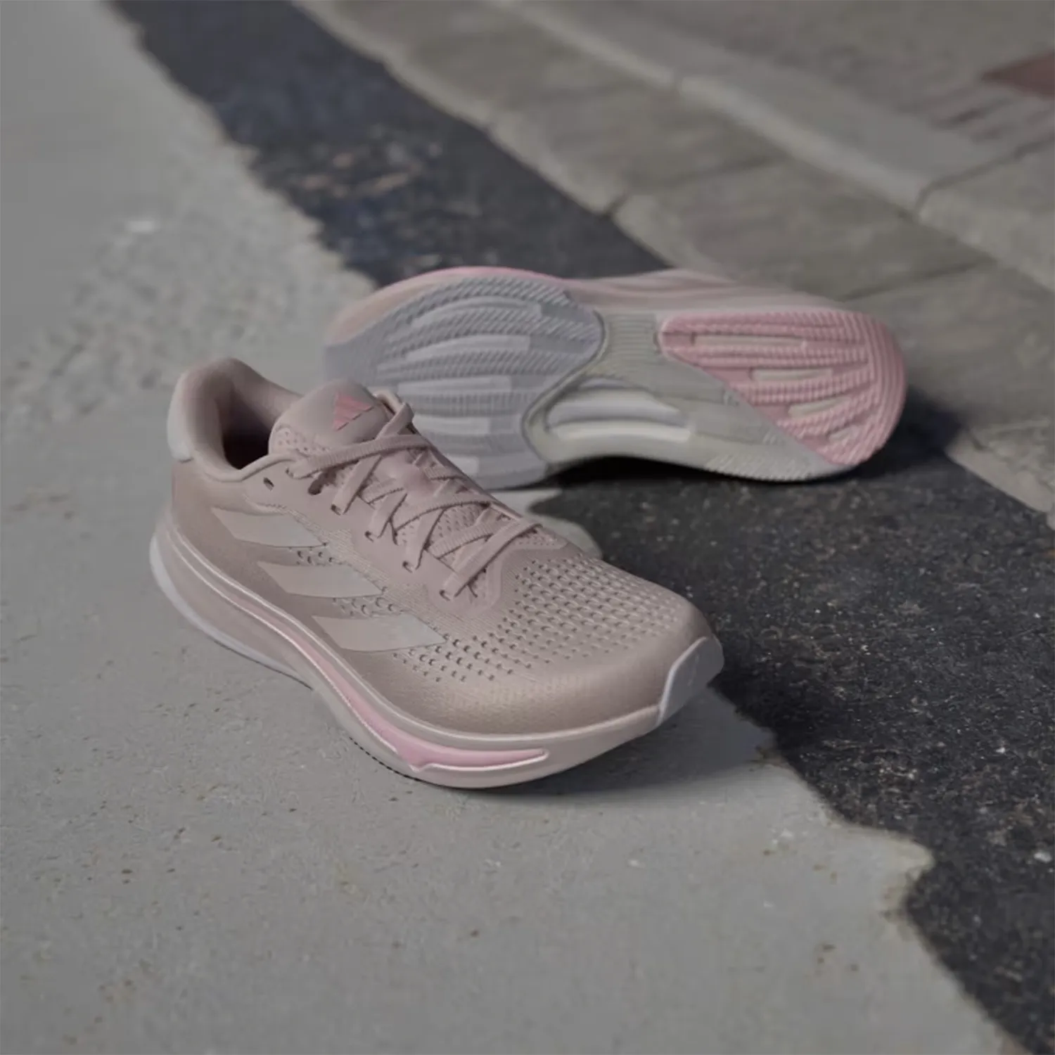 adidas Supernova Rise  Sandy Pink/Dash Grey/Pink Spark