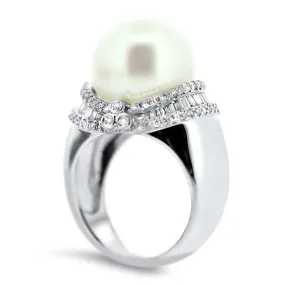 Amazing 13.5mm Pearl & Diamond Ring