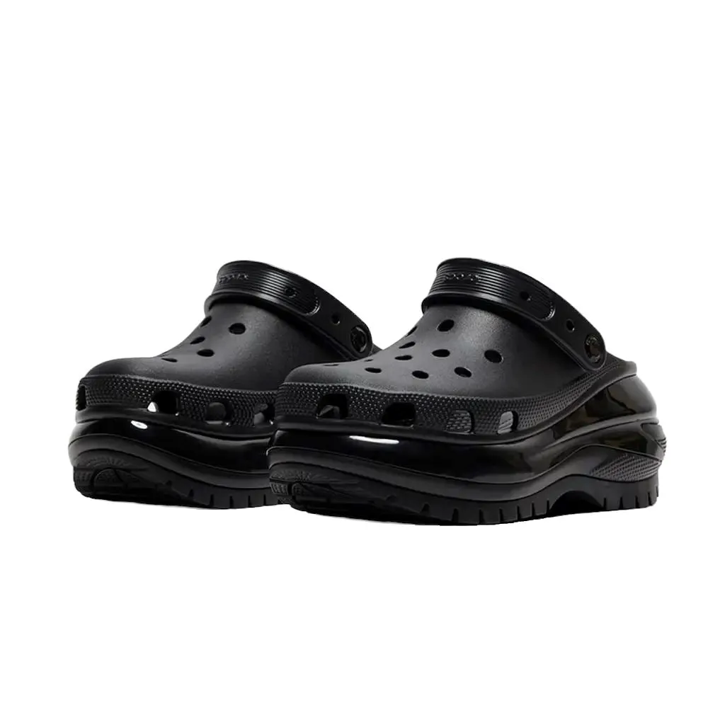      Crocs Classic Mega Crush Clog Black noir 207988-001