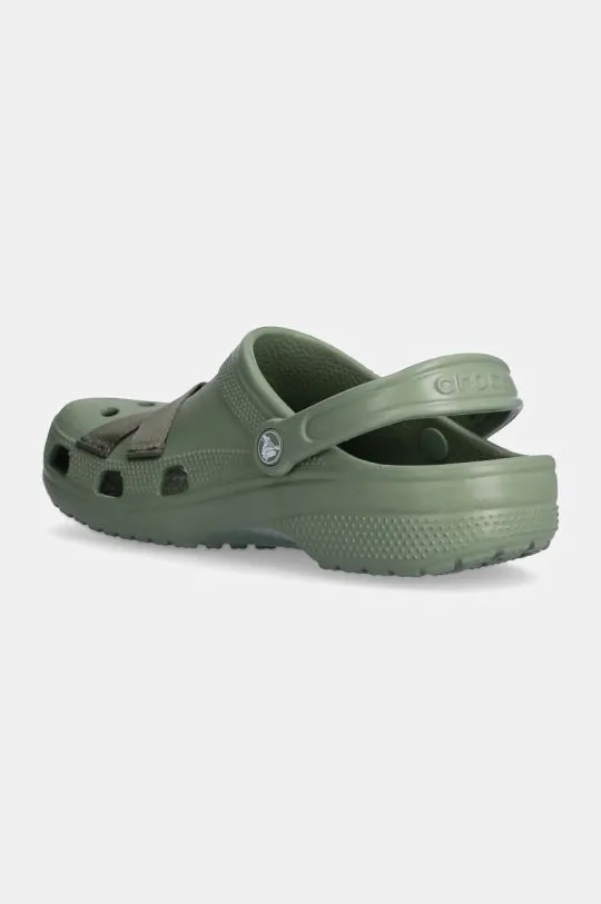 Crocs sliders Classic Lockdown Clog men's green color 210393