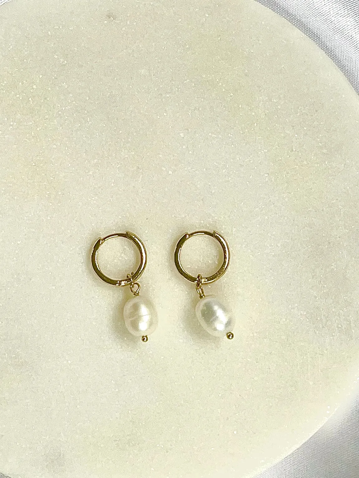 Freshwater Pearl Drop Earrings