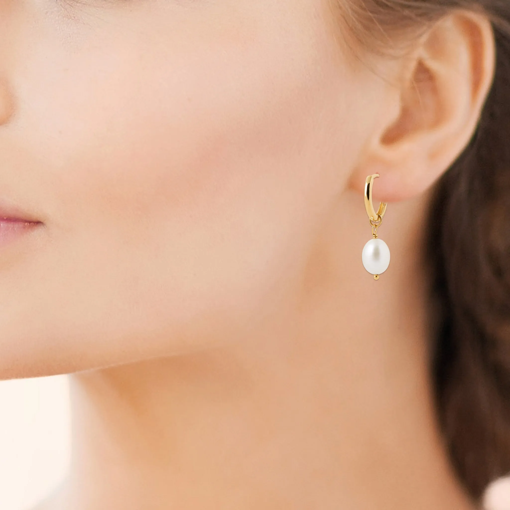 Freshwater Pearl Drop Earrings