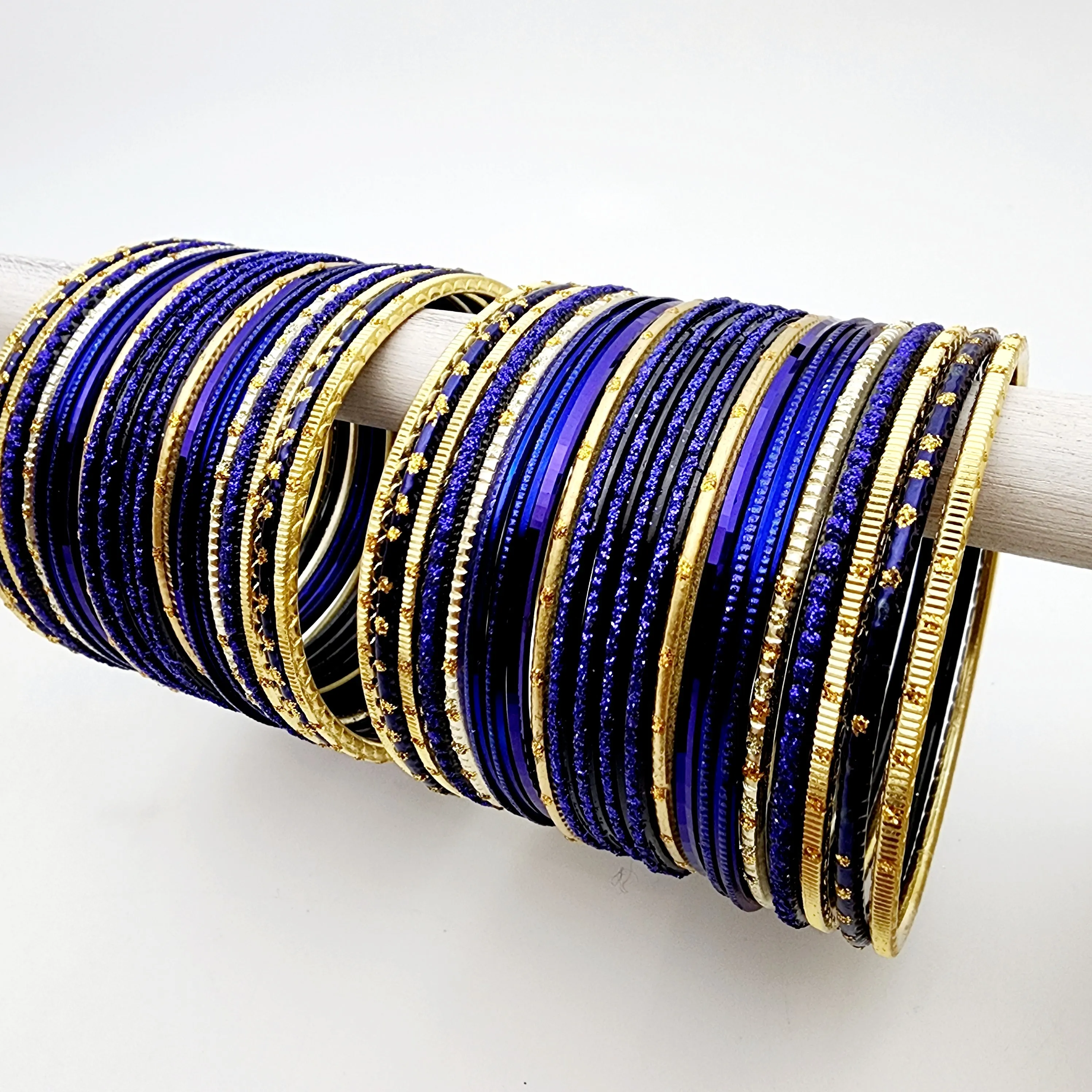 Geetha Bangle Set