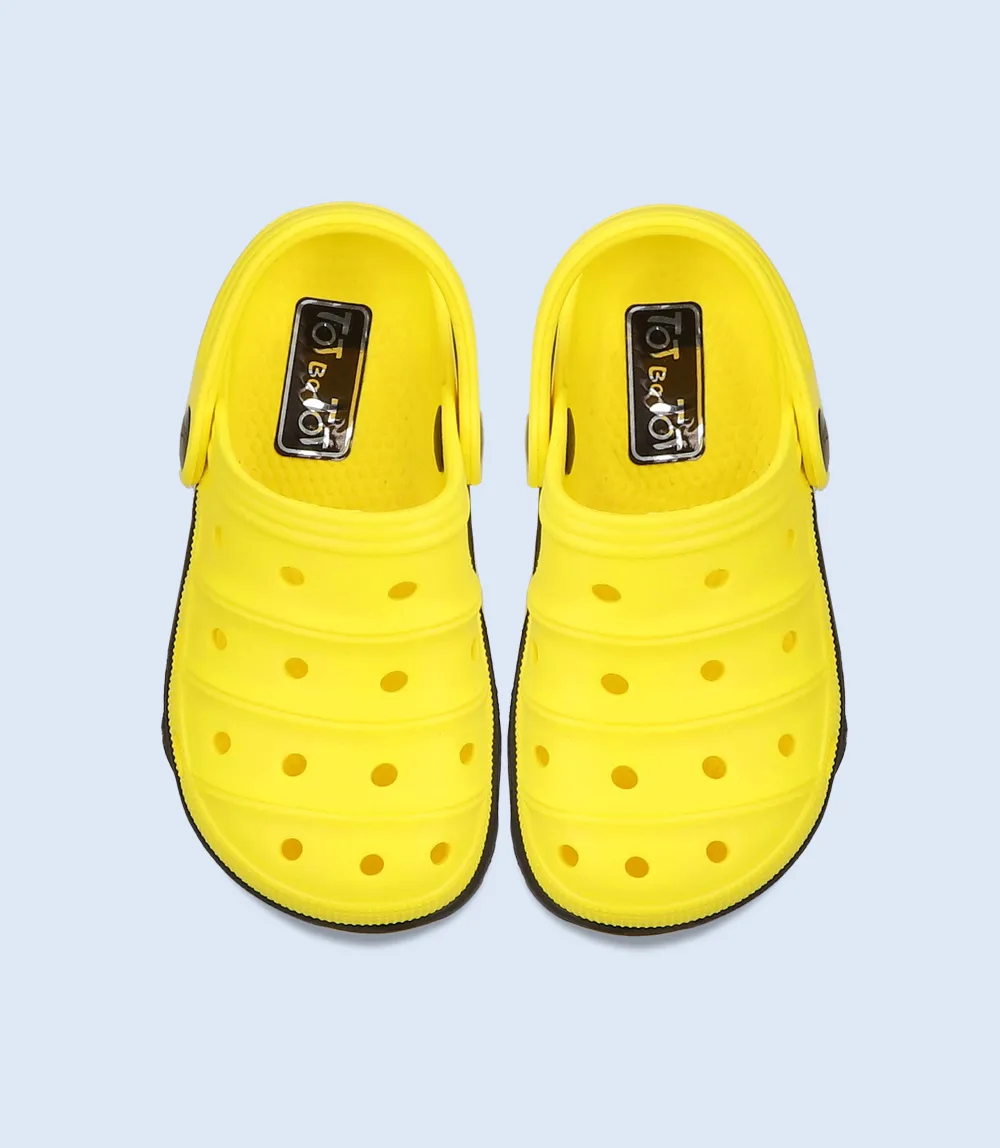 KG0039-YELLOW-Girls Casual Crocs