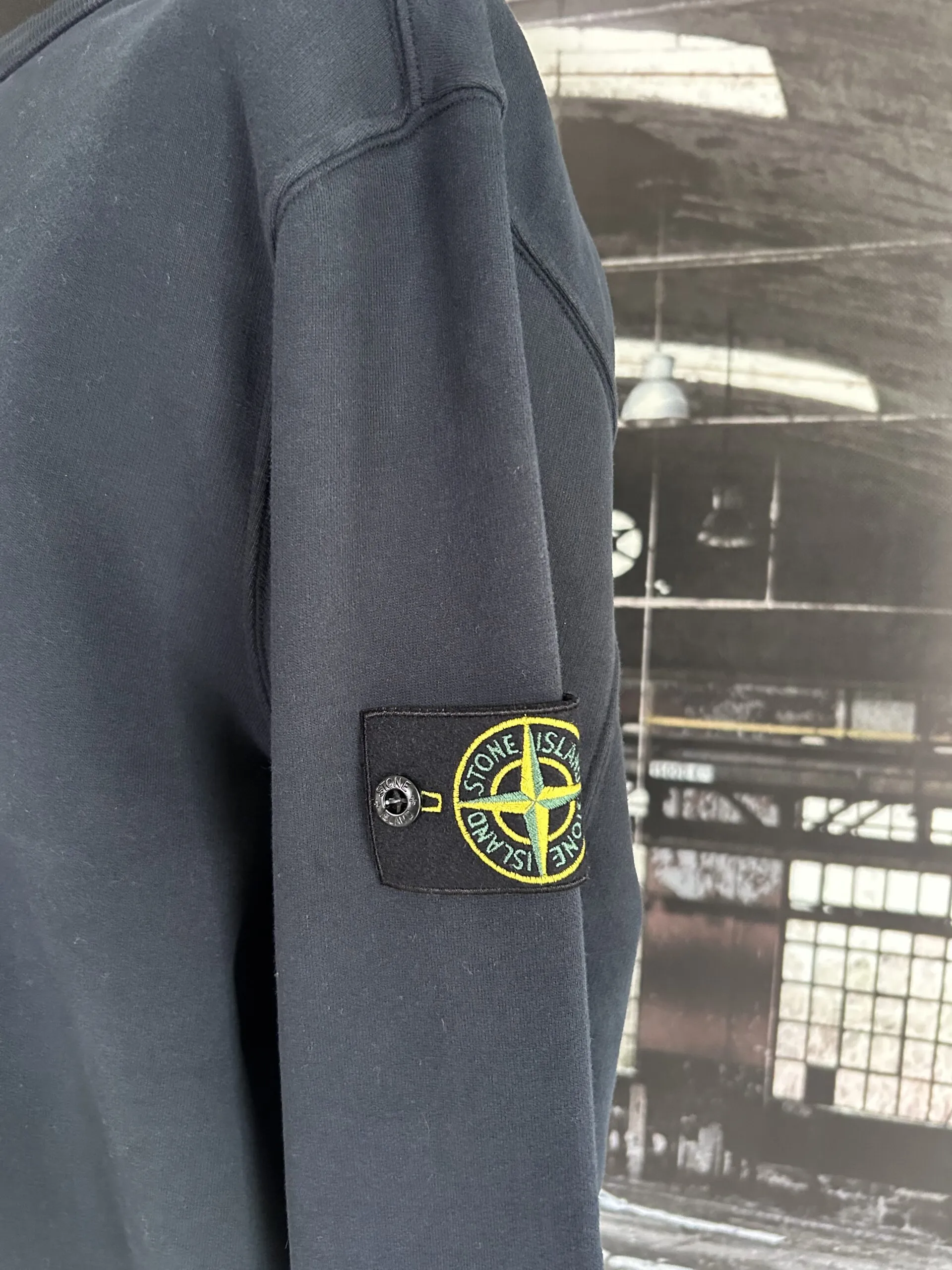 STONE ISLAND CREWNECK SWEATSHIRT