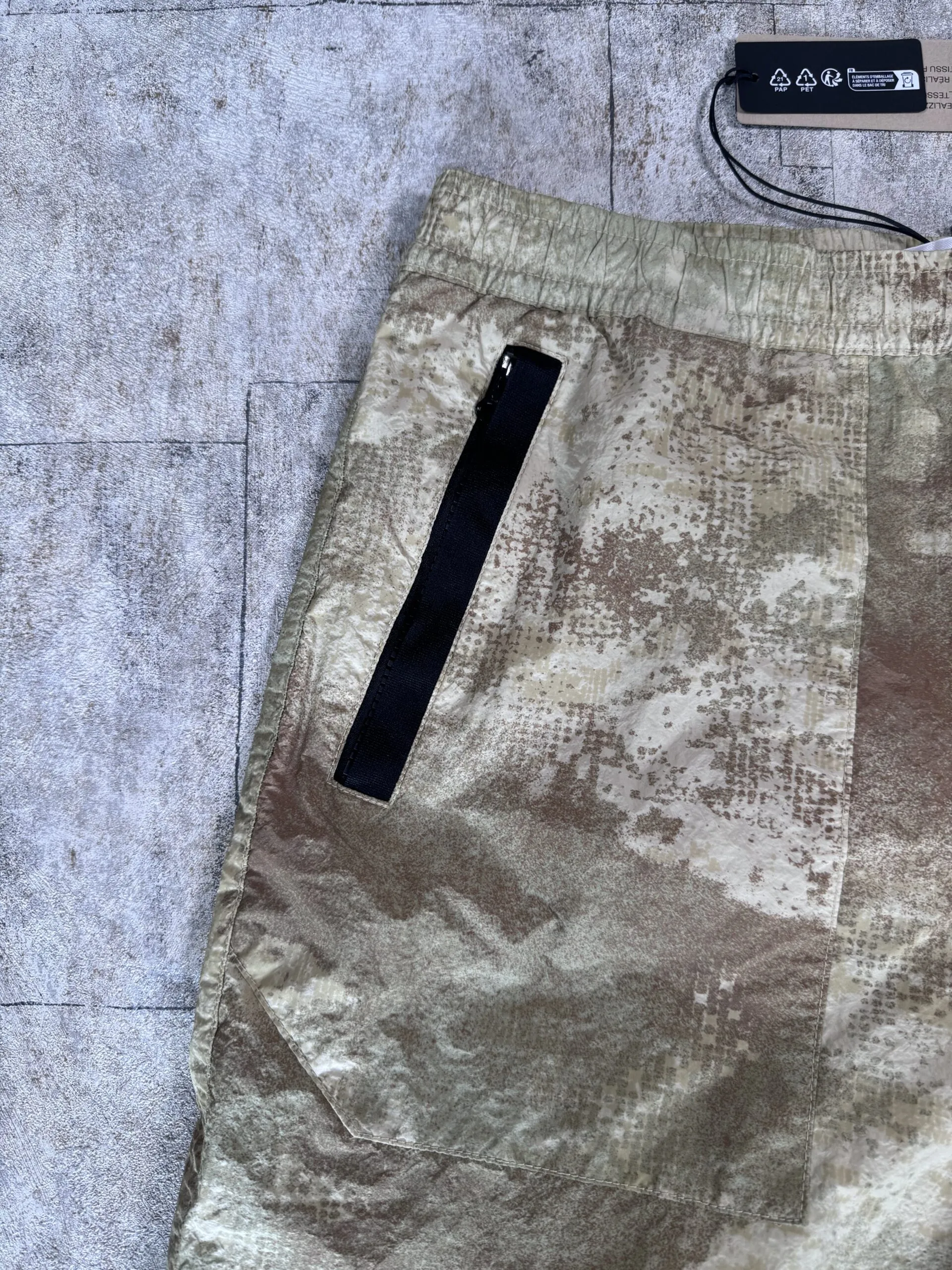 STONE ISLAND PRINTED SHORTS