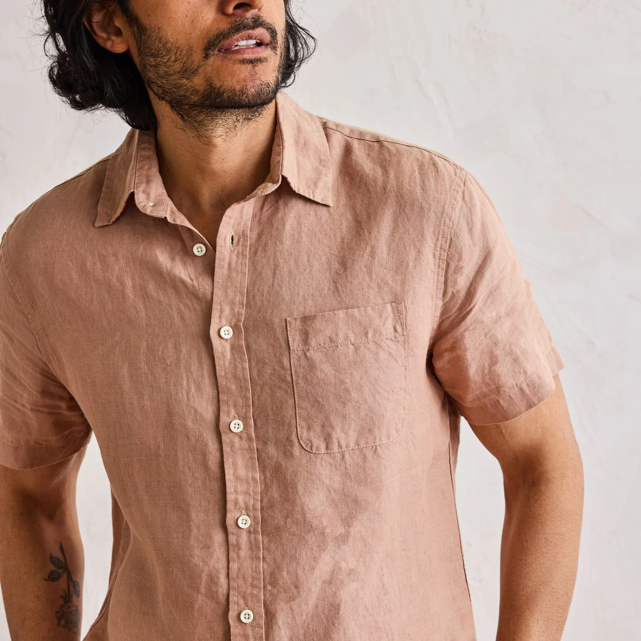 The Short Sleeve California in Clay Hemp